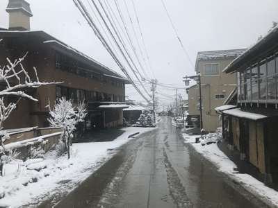 冬景色 渓谷美の宿 風景館