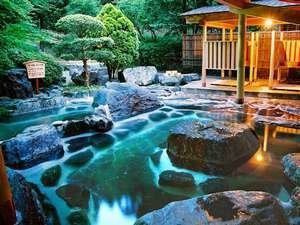 混浴庭園露天風呂のご案内～令和5年5月～ | 雨情の宿 新つた