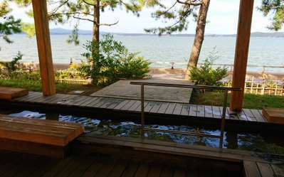 和倉温泉の足湯 妻恋舟の湯 石川県能登半島 和倉温泉 ゆけむりの宿 美湾荘 公式