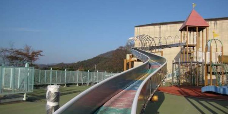 スポーツ レジャー サントピア岡山総社