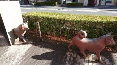 ブロンズ像！犬！！真っ二つ！！！ | ホテルフロンティアいわき