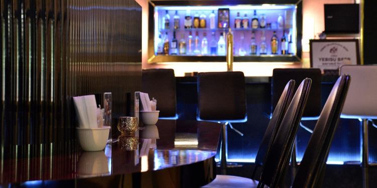 Bar レストラン ニッセイホテル福岡