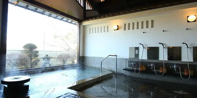 お風呂のご案内 | 城麓の宿 岩村山荘