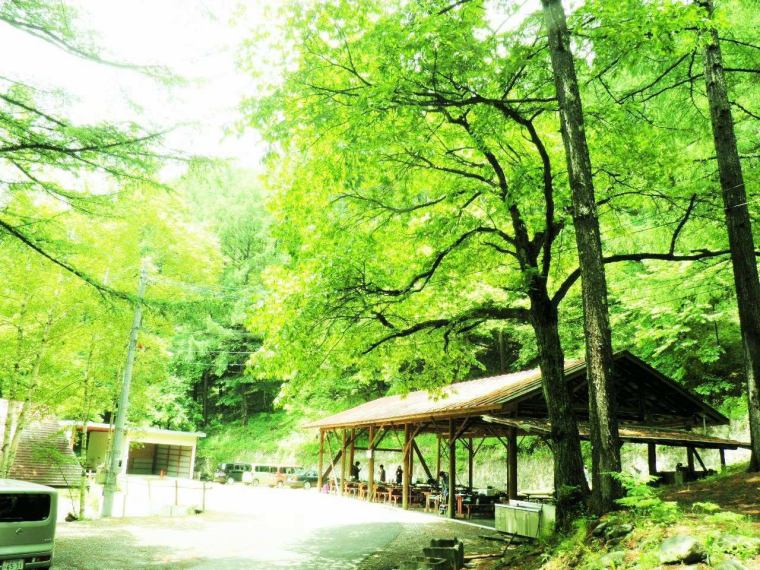 日帰り 森の小さなリゾート村 桜清水コテージ