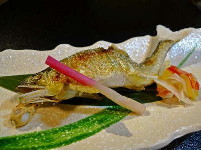 菊見月 のお献立 焼物 下呂温泉 懐石宿 水鳳園 すいほうえん 公式