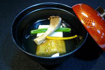 初花月 のお献立 椀物 下呂温泉 懐石宿 水鳳園 すいほうえん 公式