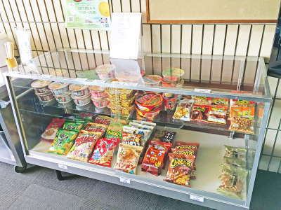 小さなお店屋さん 連休中は急に思い立って飲茶を 食べに行きました♨️🥟小籠包は 小ぶり