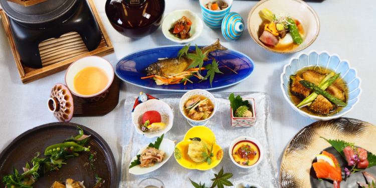 料理 神の宮温泉かわら亭