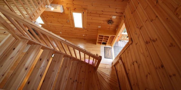 【手渡し限定】ログハウス風鳥小屋 手渡し限定】ログハウス風鳥小屋