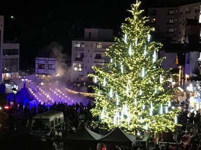 湯畑ツリー イルミネーション 点灯式イベント募集 草津温泉 喜びの宿 高松