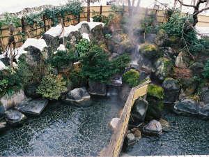 日帰り温泉 料金改訂のお知らせ 公式 湯沢東映ホテル 直予約なら最安値 越後湯沢温泉 露天大岩風呂の宿