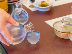 今年のバレンタインデーは 温泉宿泊 をプレゼント 和みのお宿 滝乃湯 越後湯沢温泉 日帰り入浴あります