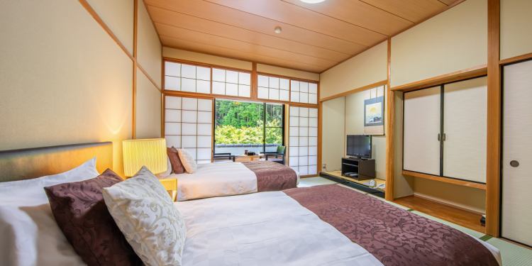 窓際のゆったん 最後キツすぎてアアアアア！！って言ってる #ぼっちざろっく #結束