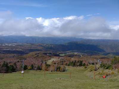 ハンターマウンテン塩原の紅葉が見頃です 塩原温泉 四季折々の景観が楽しめる渓谷と源泉かけ流し美肌の湯が自慢の宿 旅館 上会津屋