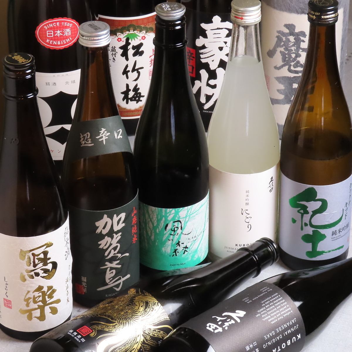 天ぷらと日本酒でちょい飲みできる落ち着いた居酒屋。