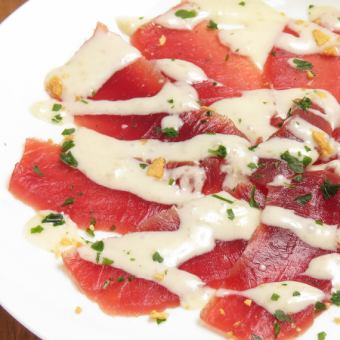 Tuna carpaccio delivered directly from Funabashi market