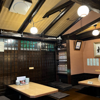 店内は居心地のよい空間で、リラックスした気持ちで過ごすことができます♪友人や家族との会話が弾みます♪