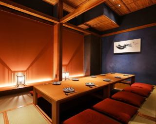 A private room with a warm horigotatsu.
