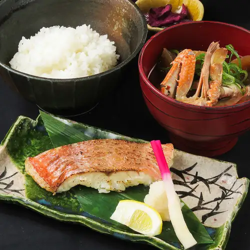 個室で楽しめる贅沢ランチ