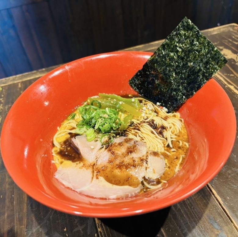 豚骨らぁめん
