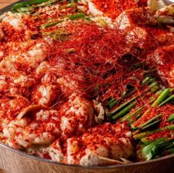 Fatty Offal Hot Pot (Red) (Spicy Miso)