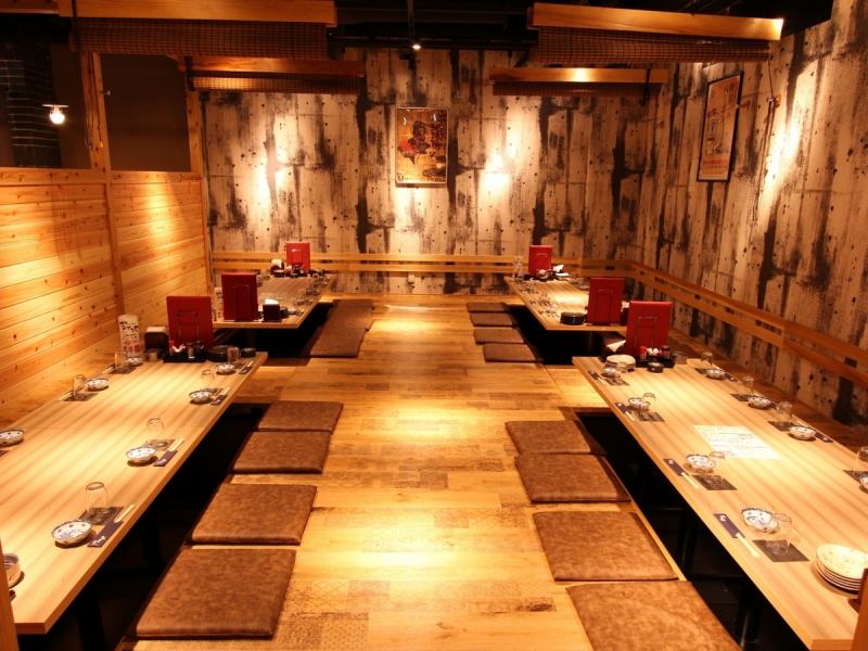 The restaurant has semi-private rooms, table seats, counter seats, etc.Even for one person! Banquets for up to 50 people are possible♪ Because it's located just a minute's walk from Oita Station, it's possible to have a drink just before the last train, or a party with a large number of people!