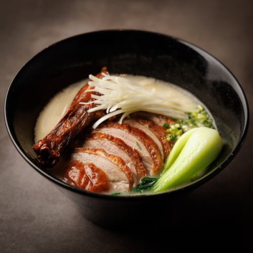 銀座芳亭特製 北京ダックラーメン