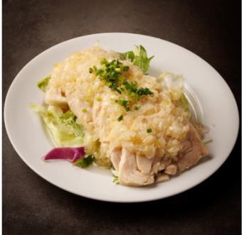 蒸し鶏のネギ生姜ソース/砂肝のネギ生姜ソース