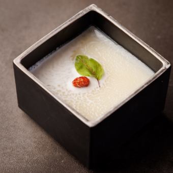 杏仁豆腐