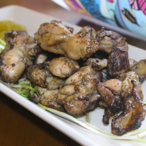 [Specialty 2] “Grilled thighs”! The flavor is concentrated because it’s grilled all at once!