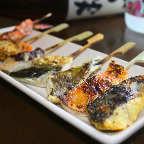 【今、おすすめしたい一品】食欲の秋がやってきました!旬の味覚をシンプルに楽しむ「名物魚串」