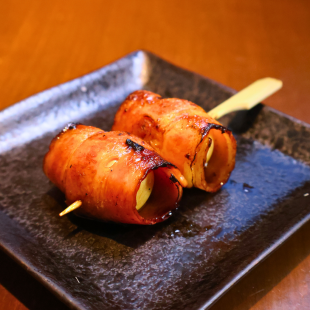 しいたけ/アスパラベーコン/うずらベーコン各143円(税込)