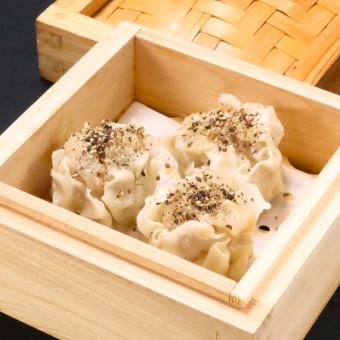 Delicious spicy shumai with black pepper aroma (1 piece)