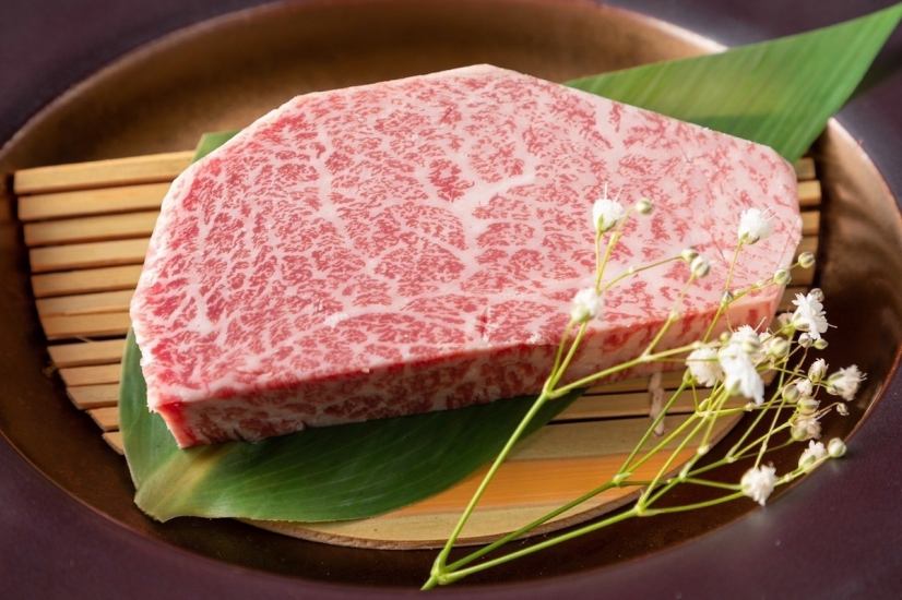 九州から独自のルートで取り寄せる和牛焼肉