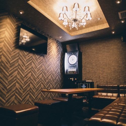 [Karaoke private room available]