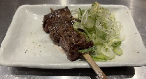 牛はらみネギ塩串