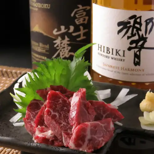 馬刺し好きも集まるお店!