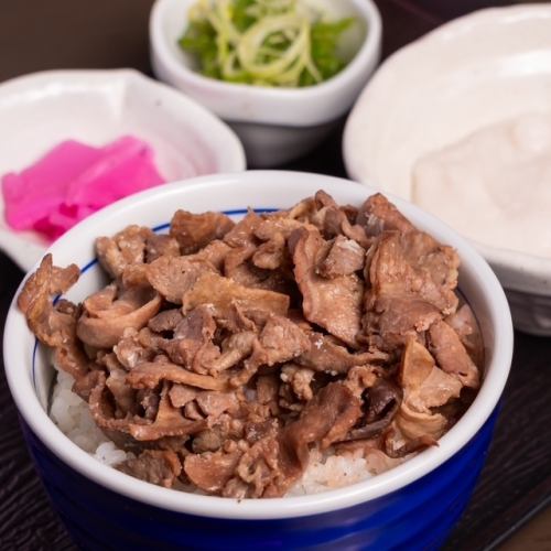 Beef tongue and grated yam rice set