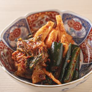 キムチ盛り合わせ