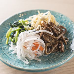 ナムル盛り合わせ