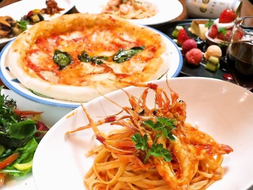 Sticky Neapolitan pizza & authentic pasta!