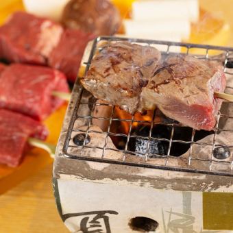 [UMAIMON Deluxe Course] {3 hours all-you-can-drink x 9 dishes for 7,000 yen} Lava-grilled Wagyu beef loin and fresh fish platter, etc.