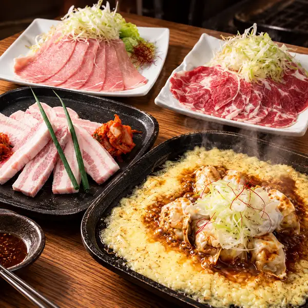 おいしいお酒とおいしい料理を楽しみながらゆっくりとお過ごしください！！最大80名様まで宴会OK★大人数のご宴会にも対応できるゆったりとした空間も人気♪駅近だから、待ち合わせにも◎歓送迎会・飲み会・宴会・女子会・合コンに♪