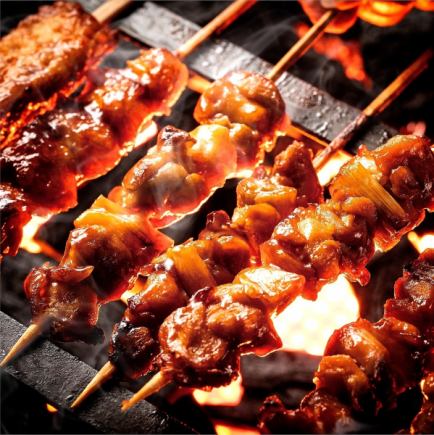 【HP限定】当店一押し『地鶏と鮮魚 焼き鳥・もつ焼きコース』2.5H飲み放題付(8品)4500⇒3500円