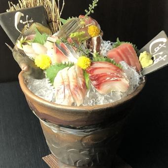 1番人気[お魚もお肉も］刺し盛り・馬刺・黒毛和牛・白子120分飲放10品コース7000円→6000円