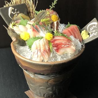 1番人気[お魚もお肉も］本まぐろ・馬刺・天ぷら・手打ち蕎麦120分飲放10品コース7000円→6000円