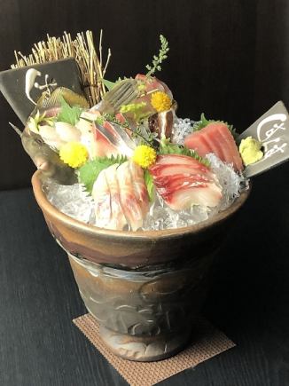 1番人気[お魚もお肉も］本まぐろ・馬刺・天ぷら・手打ち蕎麦120分飲放10品コース7000円→6000円