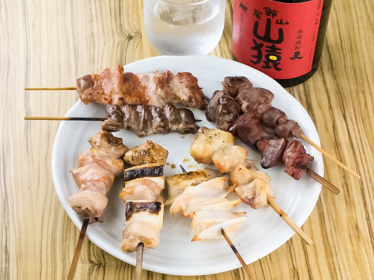 ゆっくりしたい宴会にオススメ☆ワインや日本酒、お好みのお酒と合わせて焼鳥を是非♪