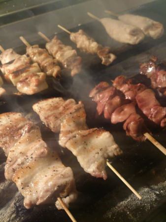 はい、皆さま、山三開