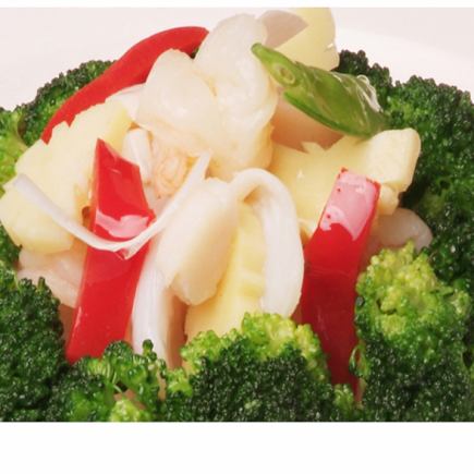 New Year's Course A (10 dishes total) Family♪New Year♪Shark fin soup & Xiaolongbao♪A generous portion 4,800 yen (tax included)